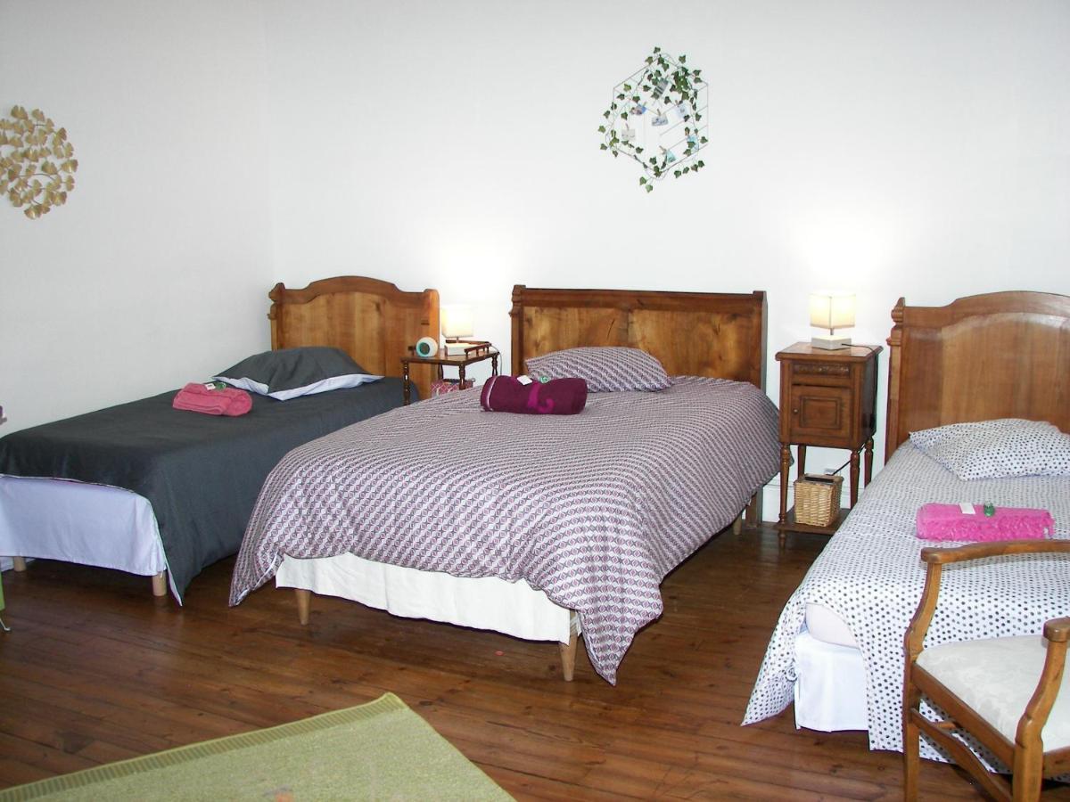 Bed and Breakfast Domaine Du Noble Saint-Jean-de-Thurac Exterior foto